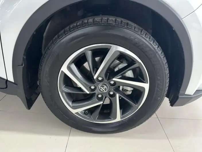 Toyota C-HR 2021 Model 2.0L Deluxe Edition – фото 7