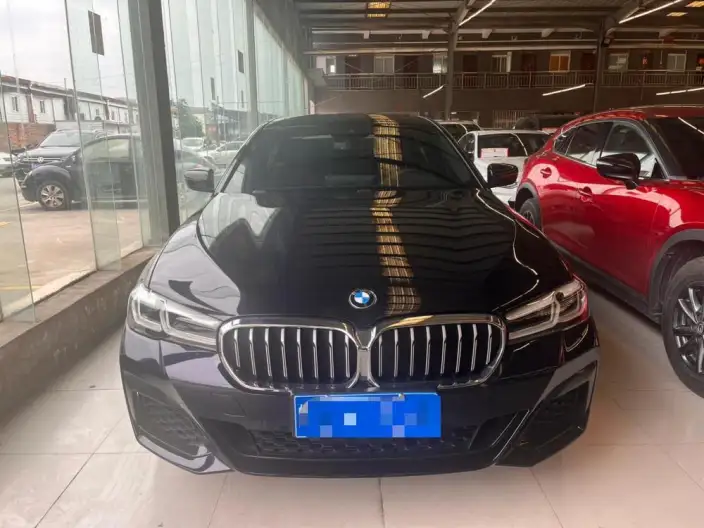 BMW 5 Series 2022 Model Facelift 525Li M Sports Set – фото 2