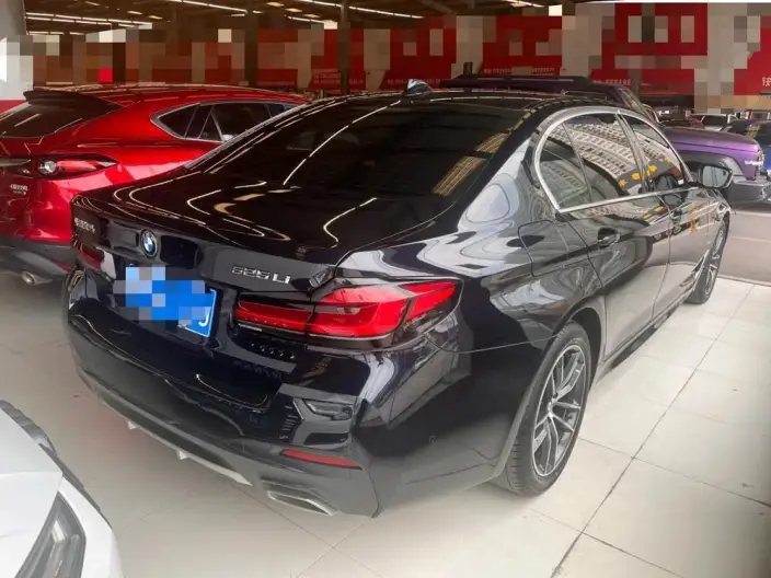 BMW 5 Series 2022 Model Facelift 525Li M Sports Set – фото 6