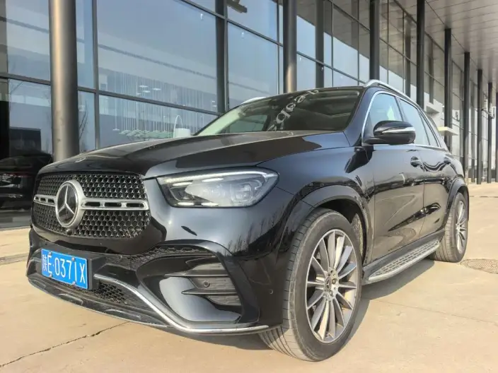 Mercedes-Benz GLE Imported 2024 Model GLE 450 4MATIC Luxury Model – фото 1