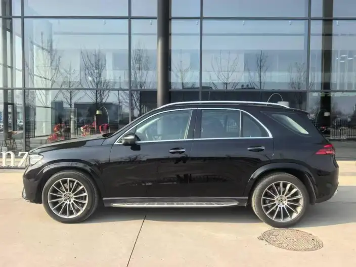 Mercedes-Benz GLE Imported 2024 Model GLE 450 4MATIC Luxury Model – фото 4
