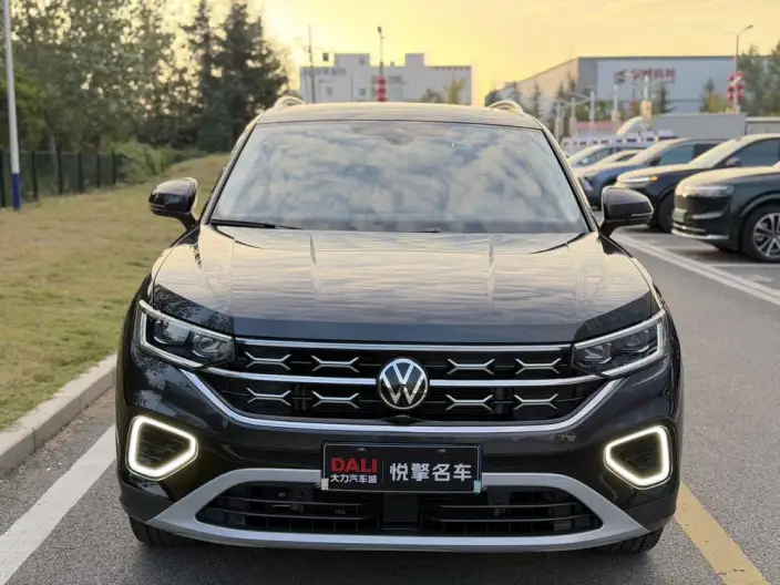 Volkswagen Tayron 2023 Model 330TSI 2WD Luxury Plus Advanced version – фото 2