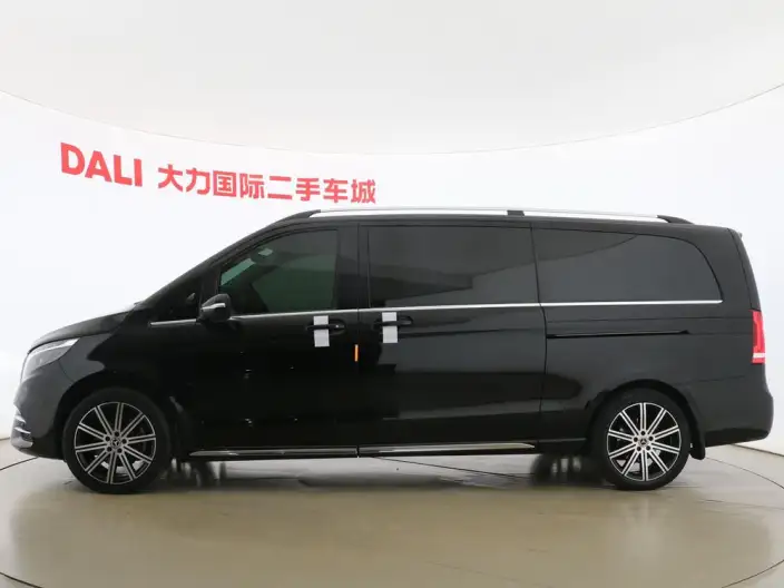 Mercedes-Benz V-Class 2022 Model V 260 L Long wheelbase Deluxe Edition – фото 4