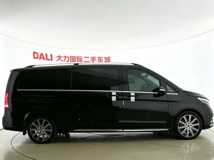 Mercedes-Benz V-Class 2022 Model V 260 L Long wheelbase Deluxe Edition – фото 8