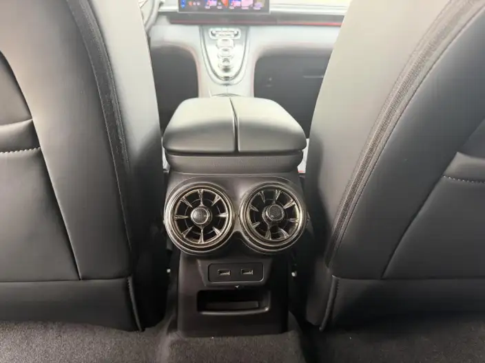 ORA Grand Cat 2022 Model 555km Premium Edition – фото 10