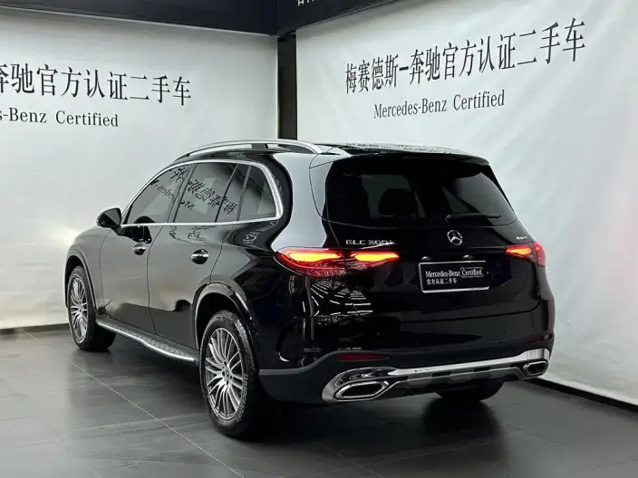Mercedes-Benz GLC 2025 Model Facelift GLC 300 L 4MATIC Dynamic Model 5 seat – фото 4