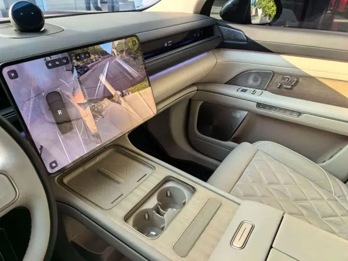 NIO ES8 2026 Model VI seat Executive Signature Edition – фото 9