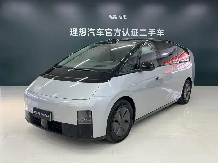 Li Auto MEGA 2024 Model Ultra Edition – фото 1