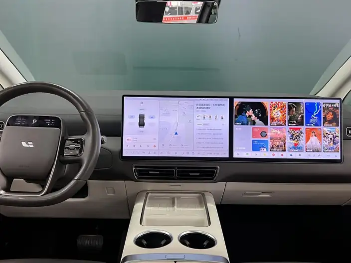 Li Auto MEGA 2024 Model Ultra Edition – фото 9