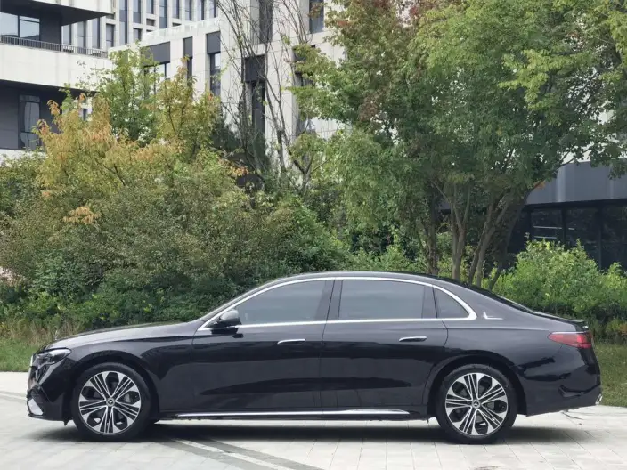 Mercedes-Benz E-Class 2024 Model E 300 L Fashion Model Sports sedan – фото 4