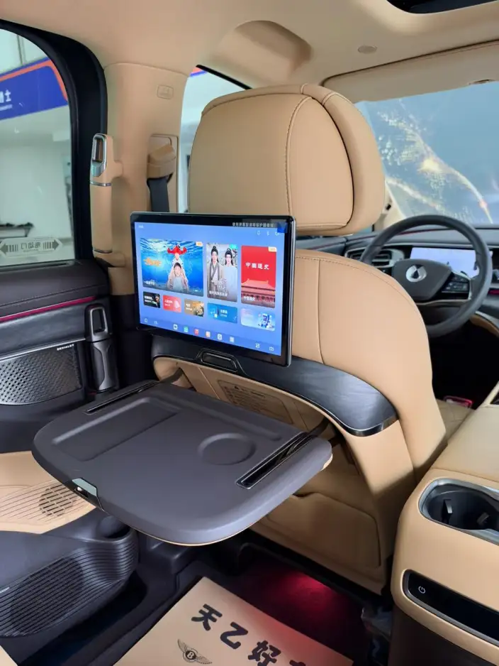 DENZA D9 DM 2025 Model Smart Driving Edition 1020 4WD Zunrong Model – фото 8