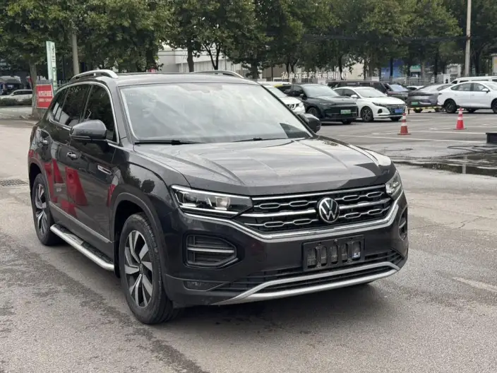 Volkswagen Tayron 2022 Model 280TSI 2WD Luxury Zhilian Edition – фото 3