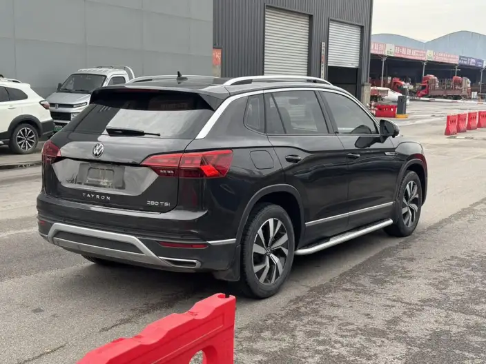 Volkswagen Tayron 2022 Model 280TSI 2WD Luxury Zhilian Edition – фото 6