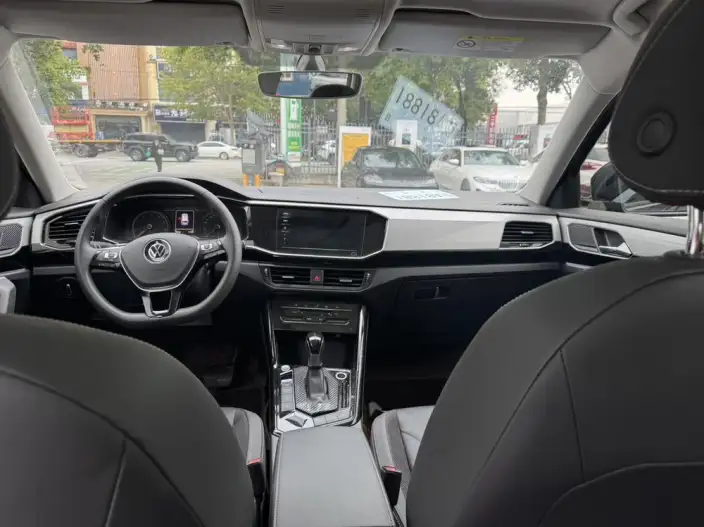 Volkswagen Tayron 2022 Model 280TSI 2WD Luxury Zhilian Edition – фото 9