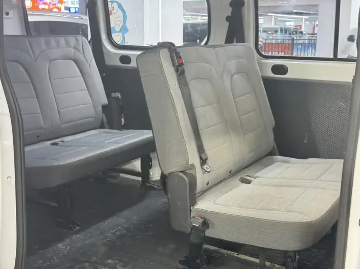 Wuling Yangguang 2024 Model 300km Comfort Model Passenger car Edition 75kW – фото 9