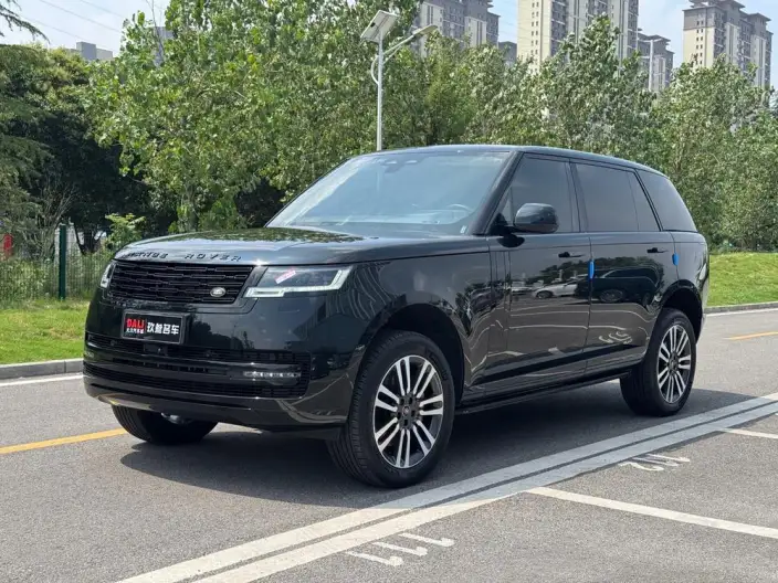 Range Rover 2023 Model 3.0 L6 360PS Shengshi Edition