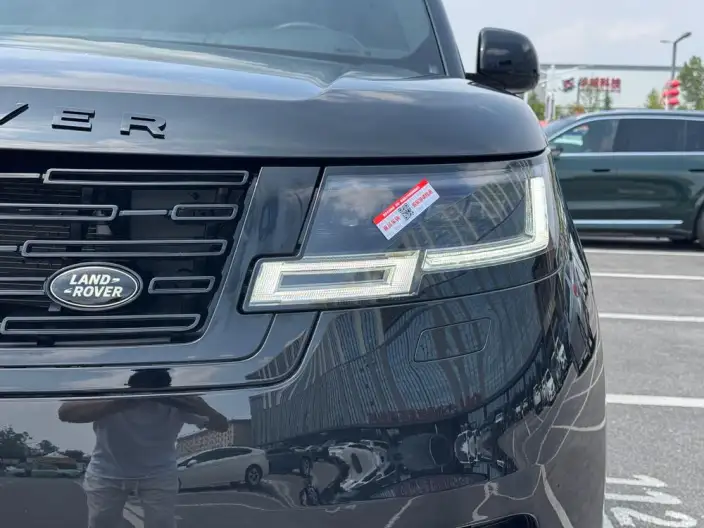 Range Rover 2023 Model 3.0 L6 360PS Shengshi Edition – фото 8