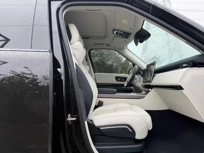 ZEEKR 9X 2025 Model Ultra Edition 55kWh VI seat