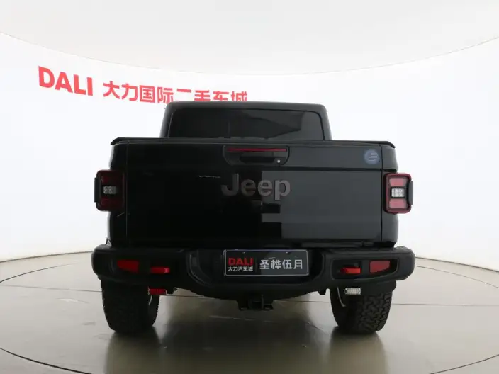 Gladiator 2022 Model 3.6L Automatic 4WD 4 seat Parallel Imported – фото 6