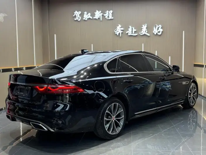 Jaguar XFL 2022 Model 2.0T P250 2WD Elite Sports Edition – фото 6