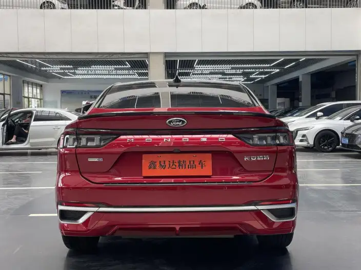 Ford Mondeo 2022 Model Facelift EcoBoost 245 Luxury Model – фото 5