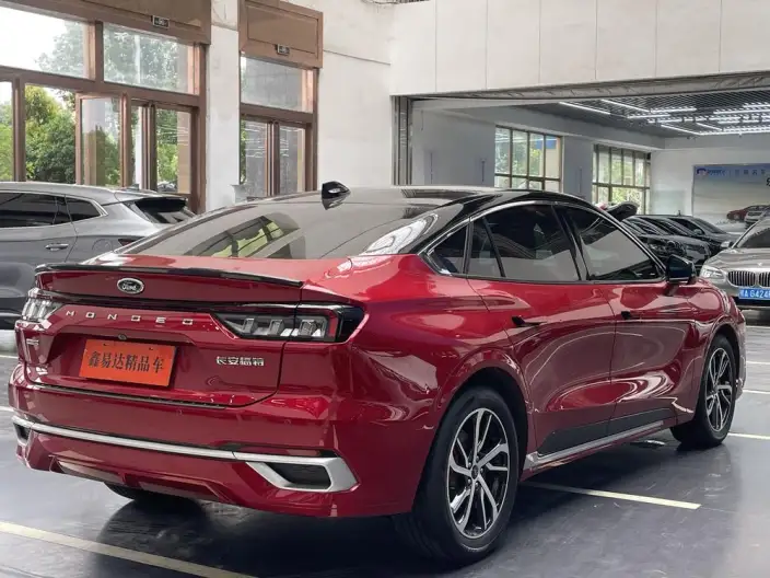 Ford Mondeo 2022 Model Facelift EcoBoost 245 Luxury Model – фото 6