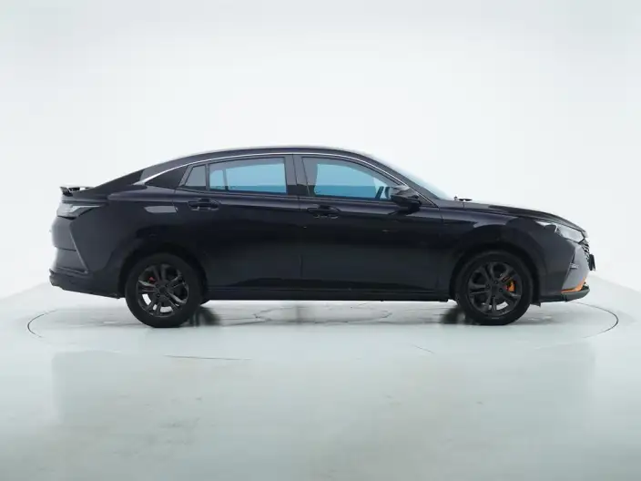 Yixuan 2023 Model Facelift 1.5L Automatic Chasing the Wind version – фото 8