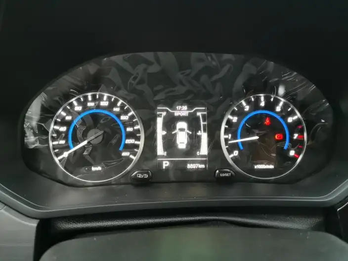 Chery Tiggo 3x 2024 Model 1.5L CVT Superior Edition – фото 6