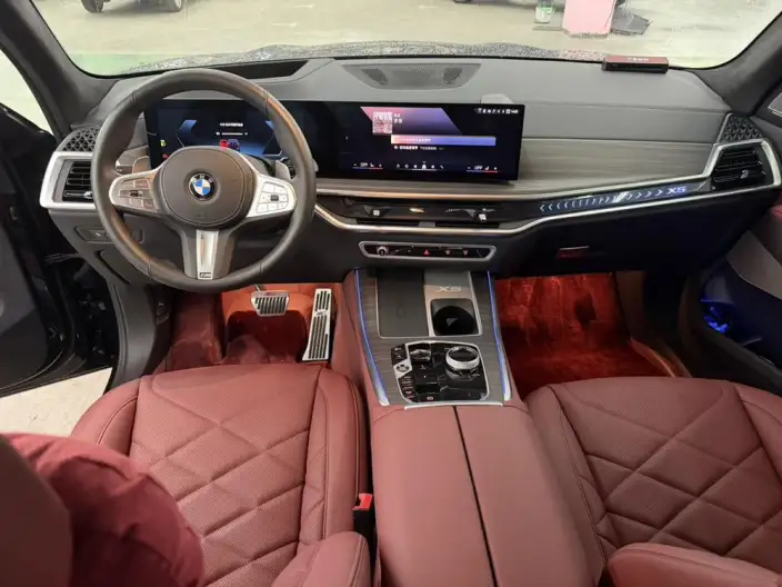 BMW X5 2025 Model xDrive40Li M Sports Night Set – фото 8