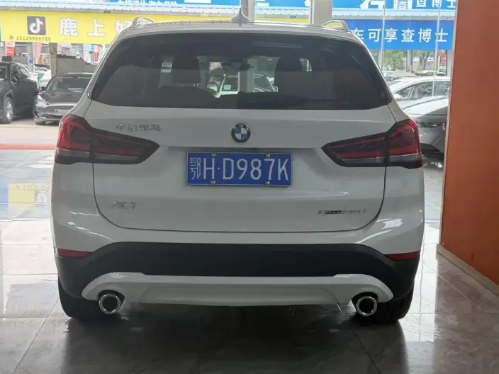 BMW X1 2022 Model sDrive25Li Leading Model – фото 5