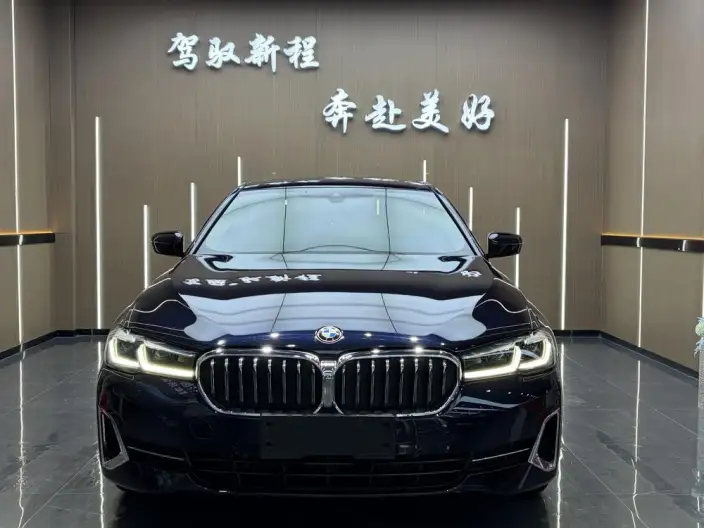 BMW 5 Series 2022 Model 530Li Leading Model Luxury Set – фото 2