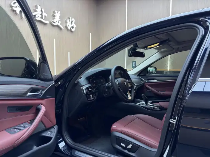 BMW 5 Series 2022 Model 530Li Leading Model Luxury Set – фото 8