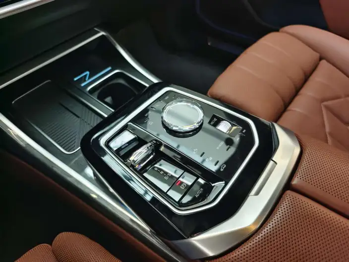 BMW 7 Series 2023 Model 740Li Exclusive Model Luxury Set – фото 8