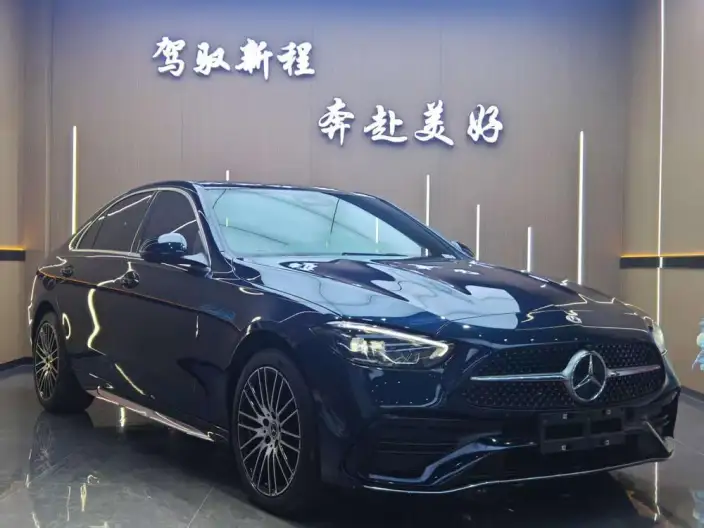Mercedes-Benz C-Class 2024 Model C 260 L Sports Edition – фото 3