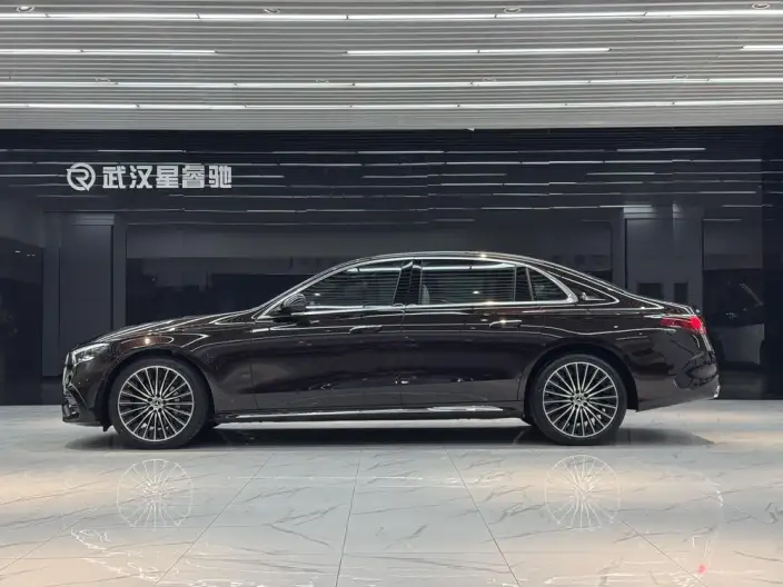 Mercedes-Benz E-Class 2024 Model E 300 L Noble Model Sports sedan – фото 3
