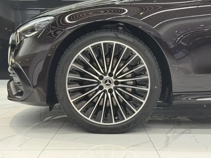 Mercedes-Benz E-Class 2024 Model E 300 L Noble Model Sports sedan – фото 10
