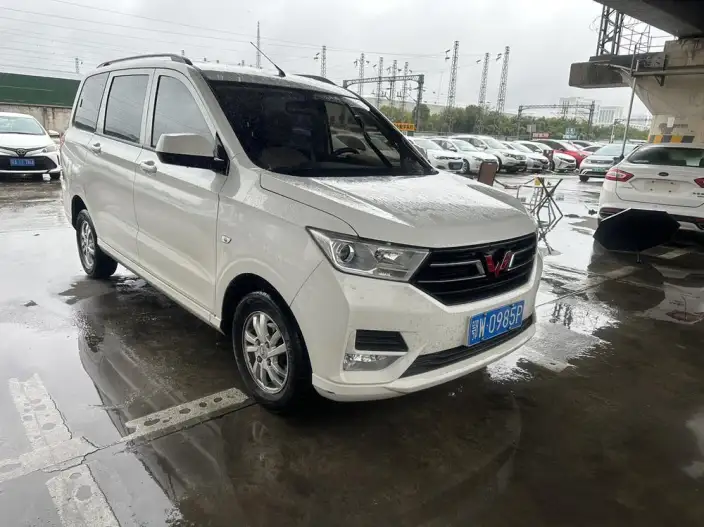 Wuling Hongguang 2021 Model 1.5L S Manual Standard Model