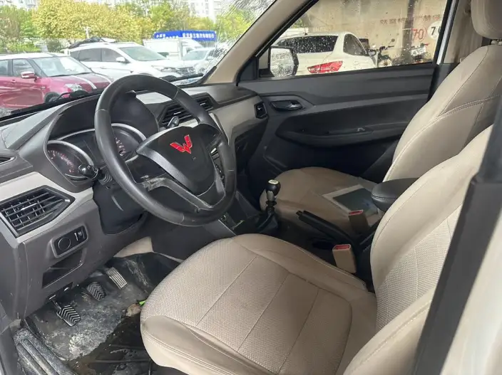 Wuling Hongguang 2021 Model 1.5L S Manual Standard Model – фото 9
