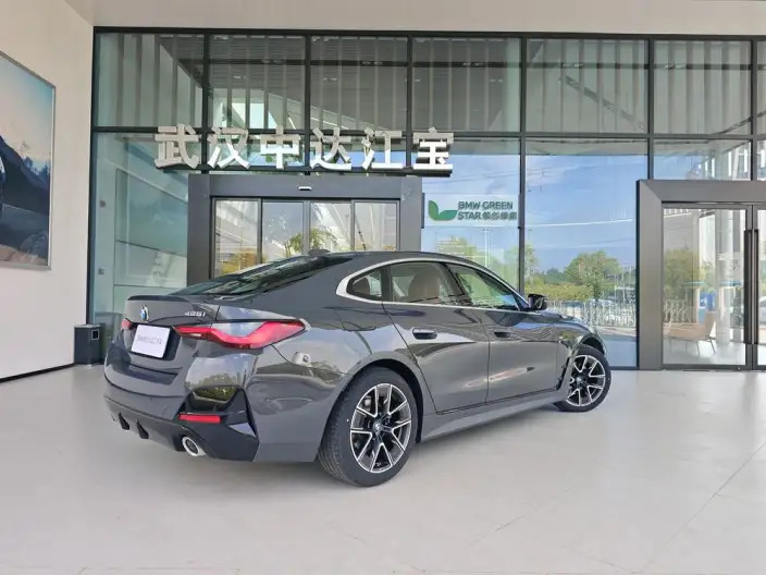 BMW 4 Series 2024 Model 425i M Sports Set – фото 4