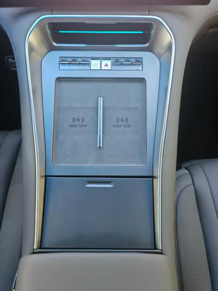 DENZA N9 DM 2025 Model Flagship Model – фото 10
