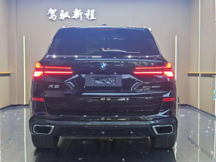 BMW X5 2023 Model xDrive40Li M Sports Set – фото 5