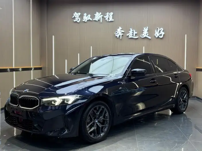 BMW 3 Series 2025 Model 330Li M Sports Night Set – фото 1