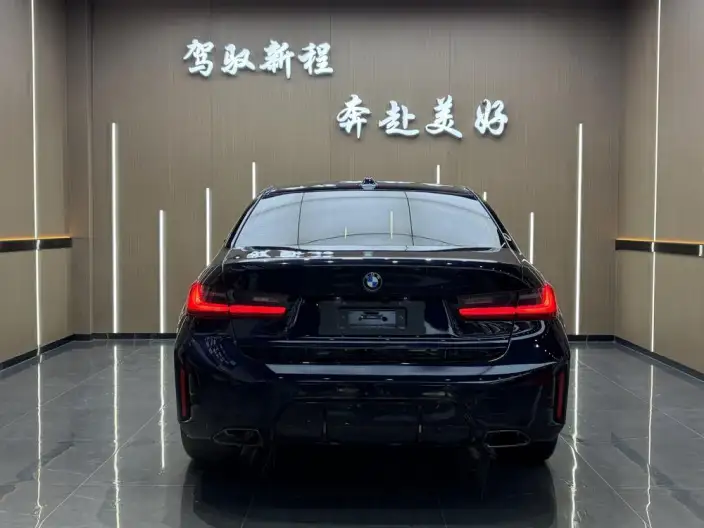 BMW 3 Series 2025 Model 330Li M Sports Night Set – фото 5
