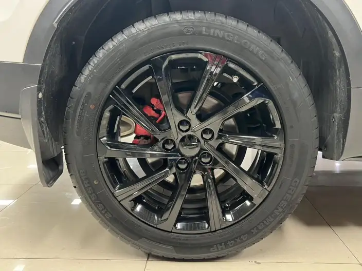 Geely Binyue 2021 Model 240T DCT Diamond Edition – фото 10