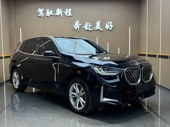 BMW X3 2025 Model xDrive25L Luxury Set – фото 3