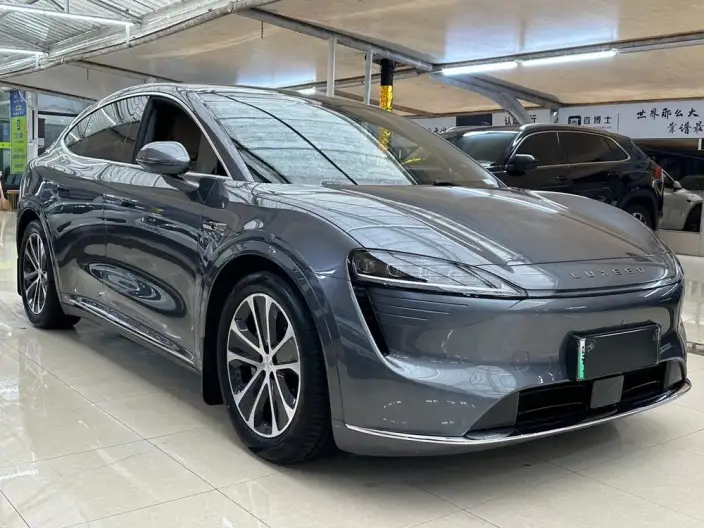 Luxeed R7 2024 Model EV 82kWh Pro Rear Drive Edition
