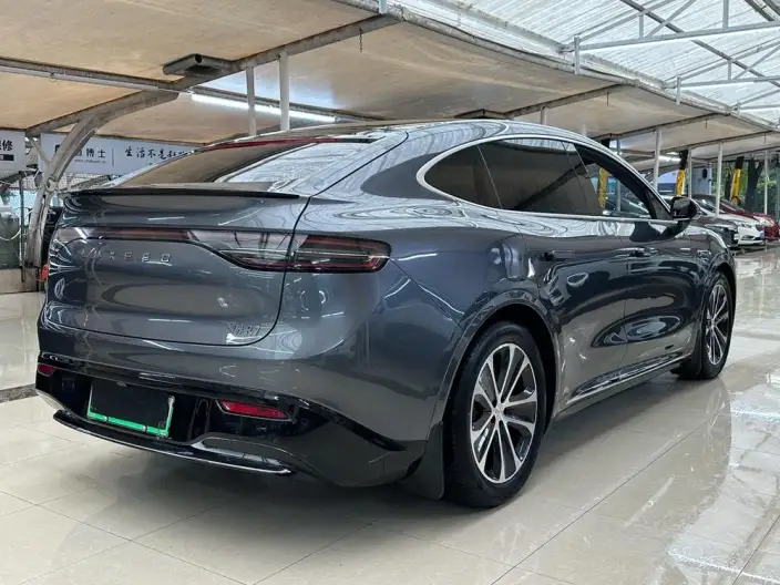 Luxeed R7 2024 Model EV 82kWh Pro Rear Drive Edition – фото 6