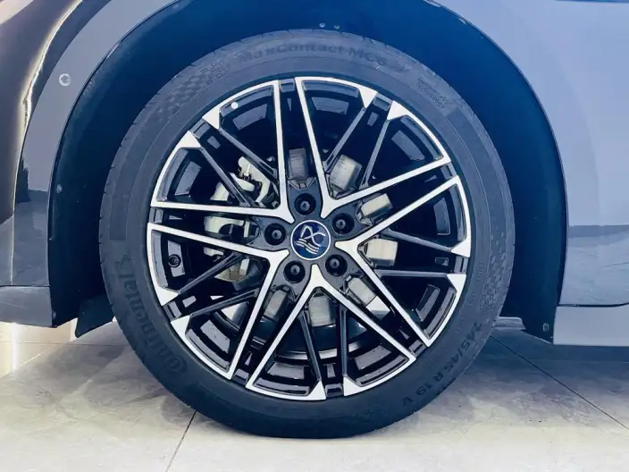 BYD Han EV 2025 Model 605KM Noble Model – фото 9