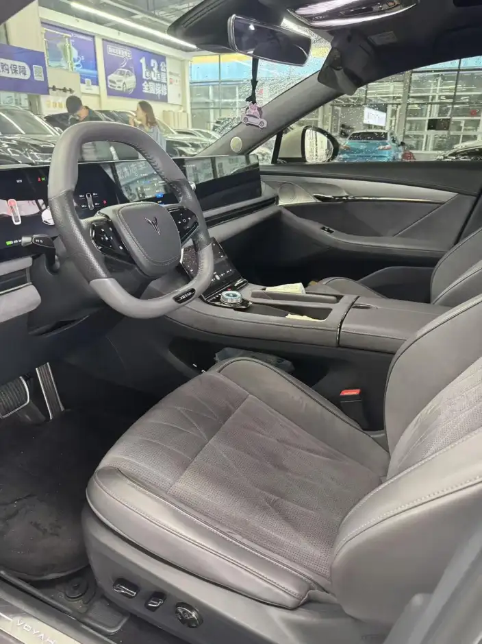 Voyah Pursuit EV 2023 Model 580km Standard Edition – фото 9