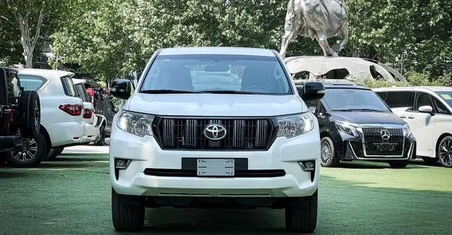 Prado import0 2023 Model 4.0L Automatic 4WD 7 seat Parallel Imported – фото 2